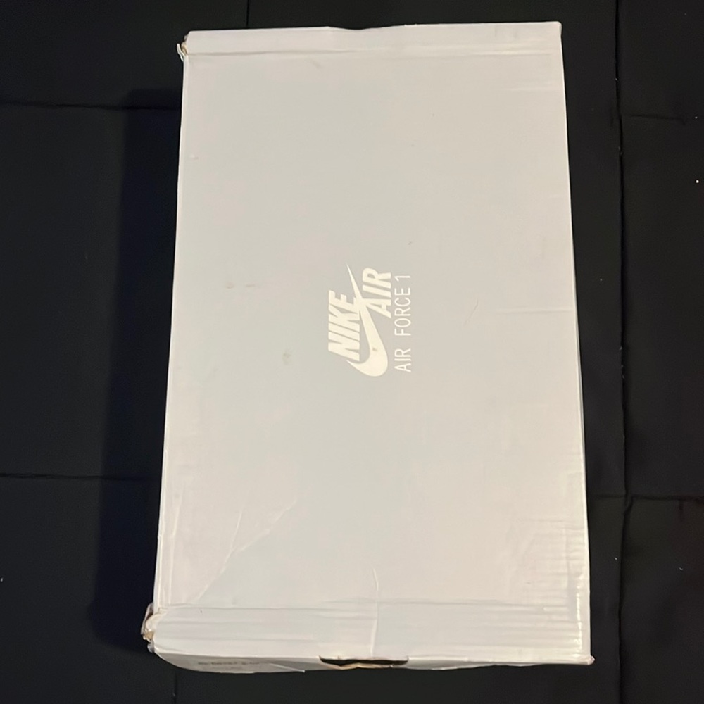 AF1 size 5.5 Y